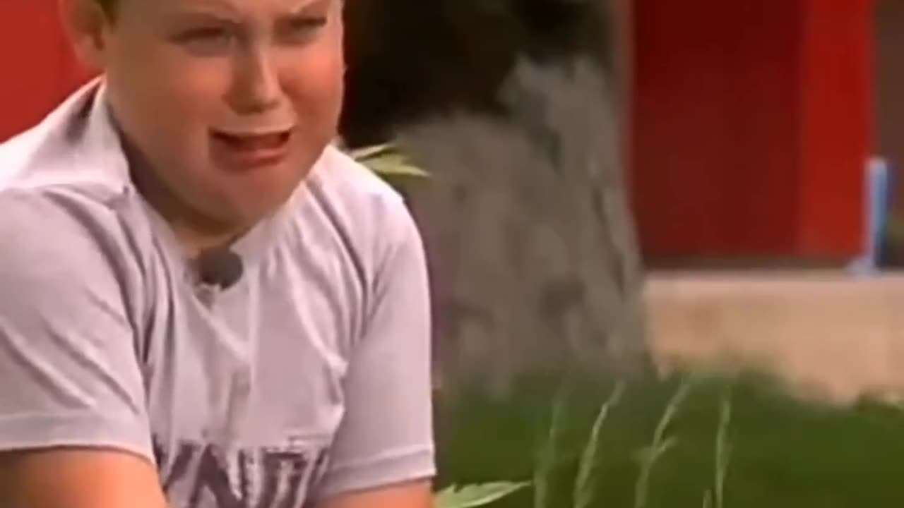 Mention Your Friends who cries like this