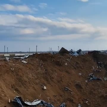 Russian S300 Leaves Enormous Crater