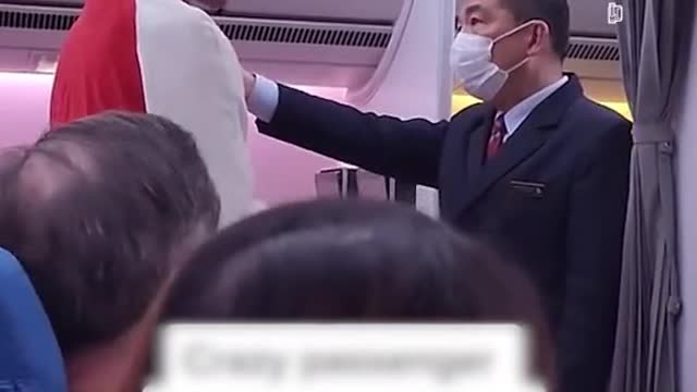 SIA passenger rudely demands water, gets escorted off flight