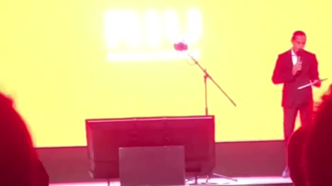 "Back In Tennessee" Sung live at Tequila Riu in Playa De Carmen Mexico. February of 2022