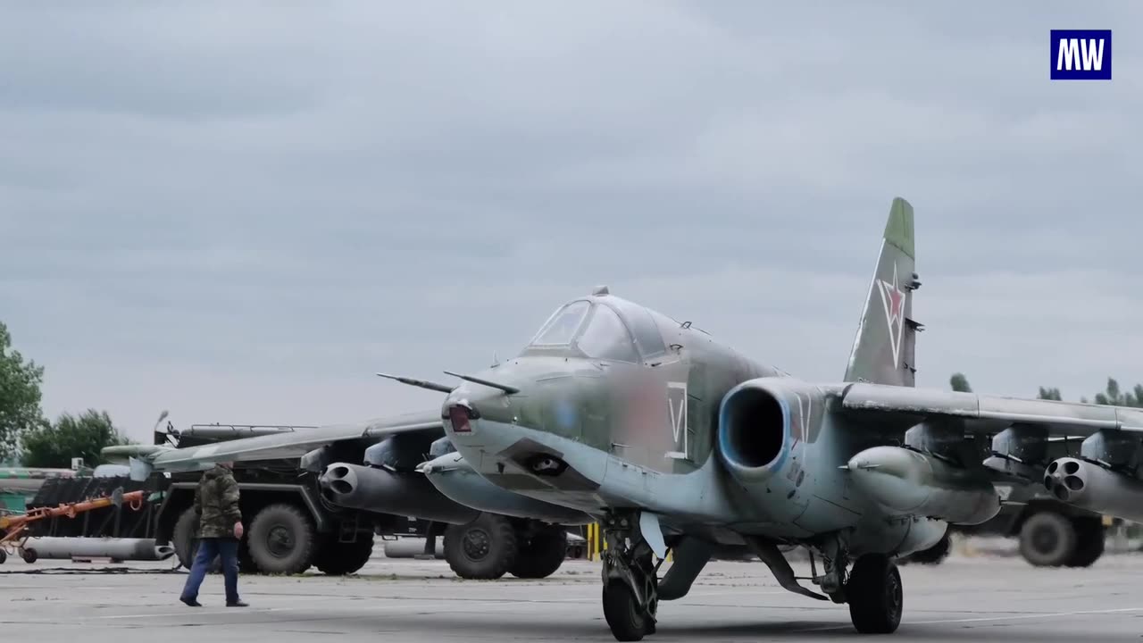 The crews of the Su-25SM