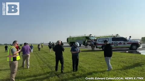 ANOTHER ANGLE: IN-CABIN VIDEO OF DELTA FLIGHT'S EMERGENCY LANDING WITHOUT NOSE LANDING GEAR