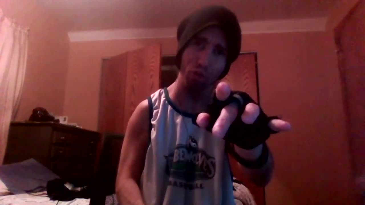 [Cyraxx Youtube 2021-4-8] Calling out Jake Munros Discord Mods