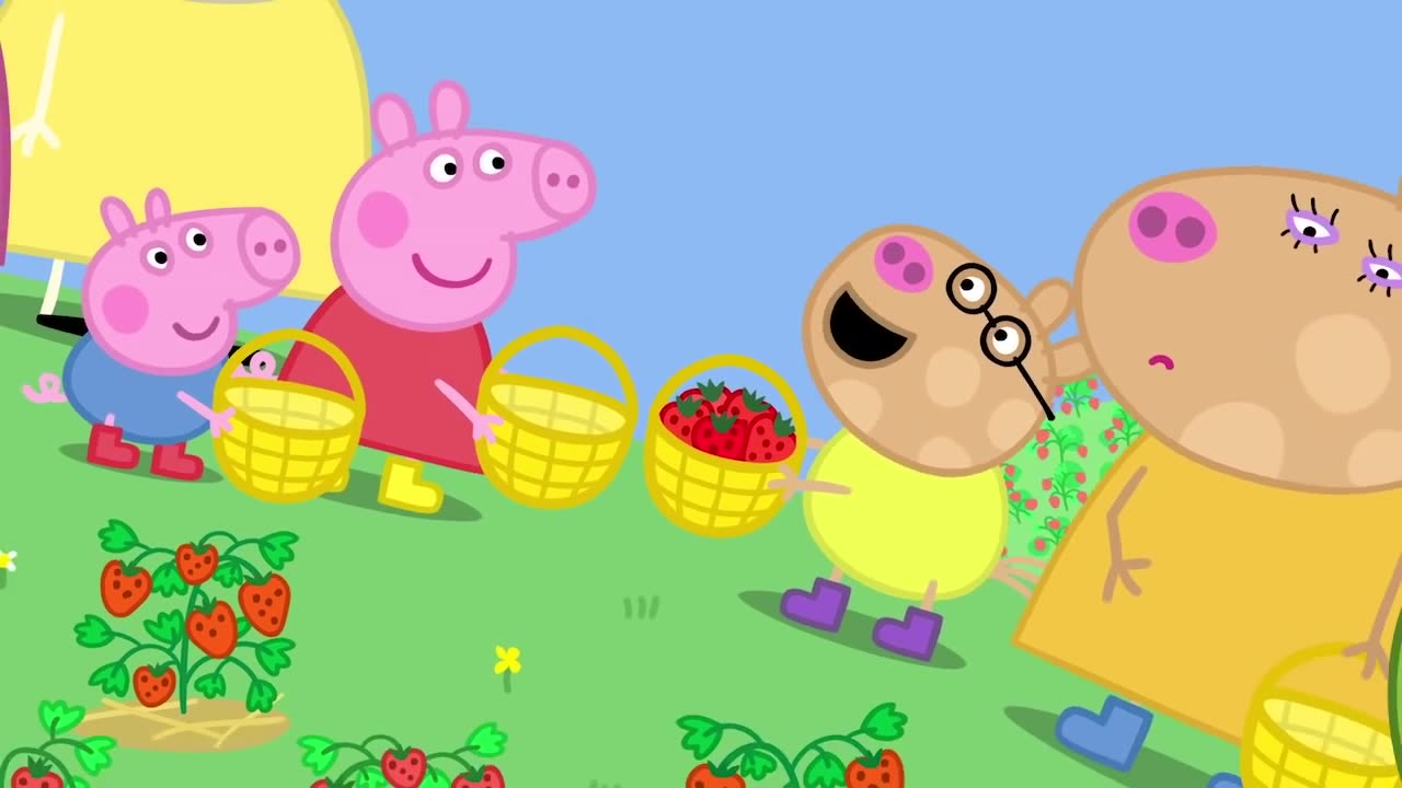 Peppa Pig Picks Strawberries!