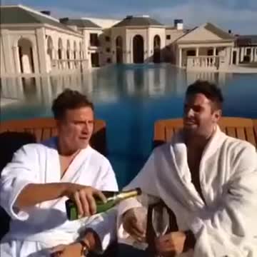 Vines-Inventors of Spork be like