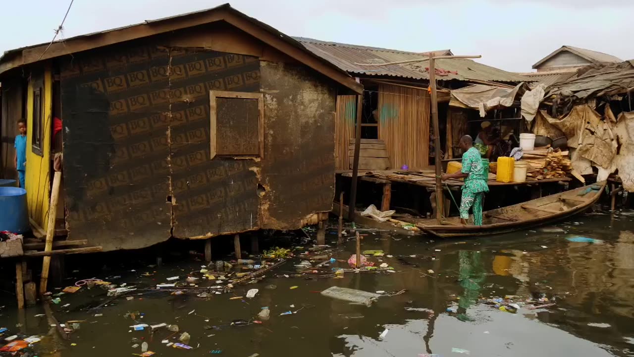 Life in Makoko: The Struggles of a Waterfront Community