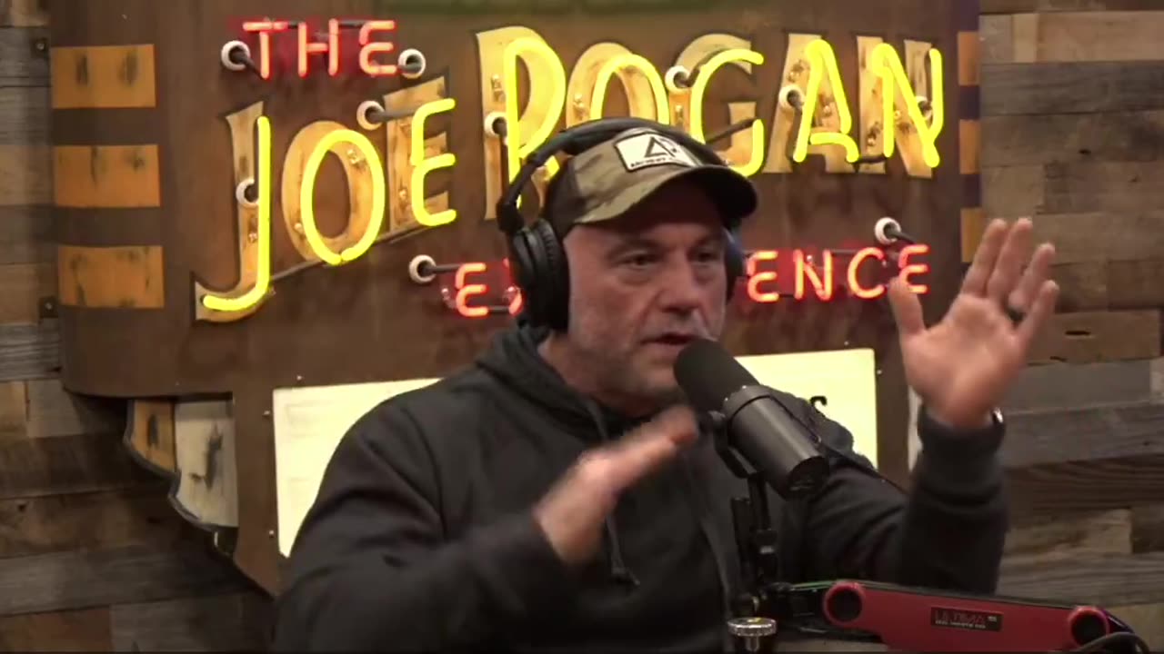 🚨JOE ROGAN: "Elon buying Twitter was a gamechanger. Marc Andreessen has