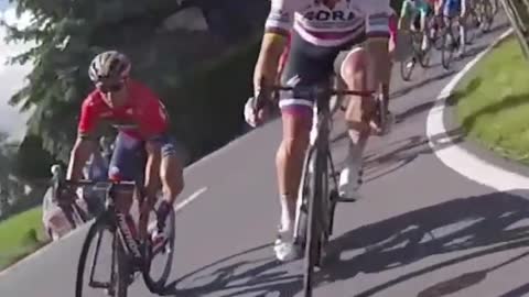 No-one corners like Peter Sagan