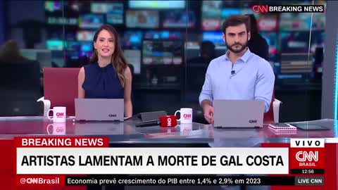 Maria Bethânia lamenta a morte de Gal Costa | LIVE CNN