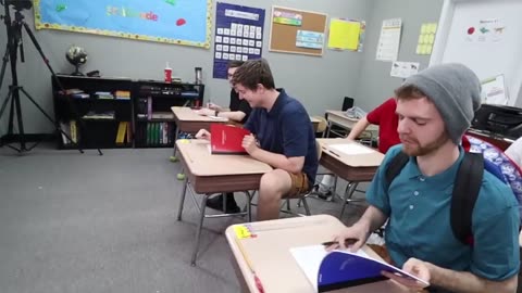 I Went Back To 1st Grade For A Day