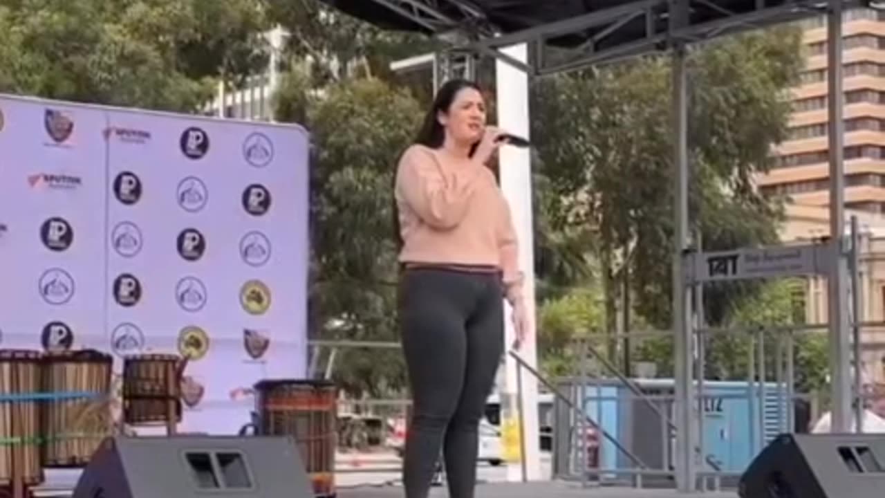 Journalist Maria Zeee gives an epic speech