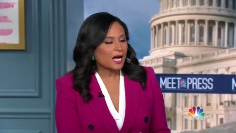 Full Warren Interview: Democrats Shouldn't 'Look In The Rearview Mirror' When Talking To Voters