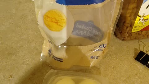 Eating Kroger Hard Cooked Peeled Eggs, Dbn, MI, 9/10/23