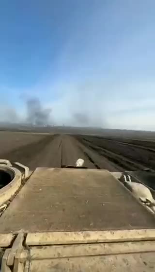 Ukrainians on the Road to Bakhmut