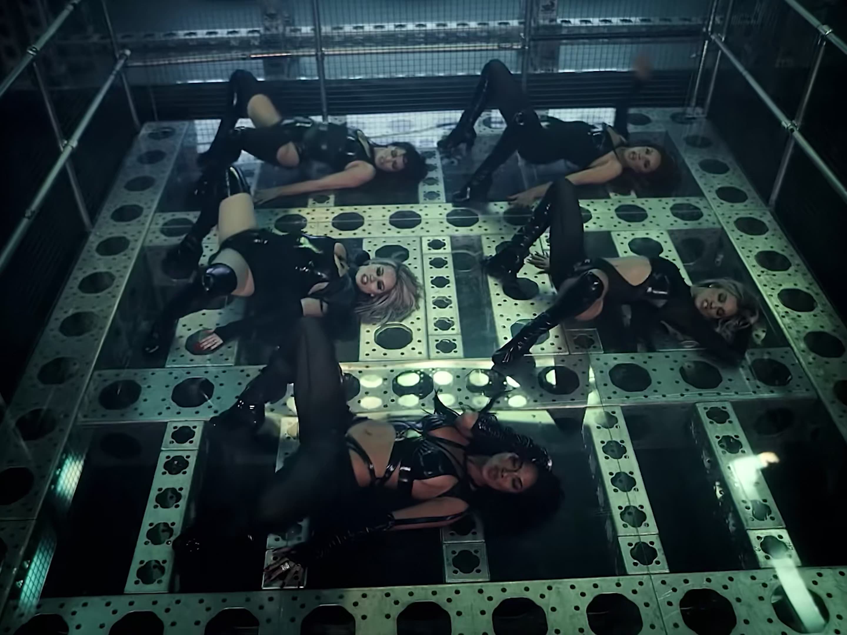 Pussycat Dolls - React (Upscale) UHD 4K