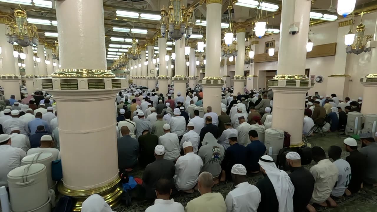 Complete Maghrib Prayer In Masjid e Nabwi