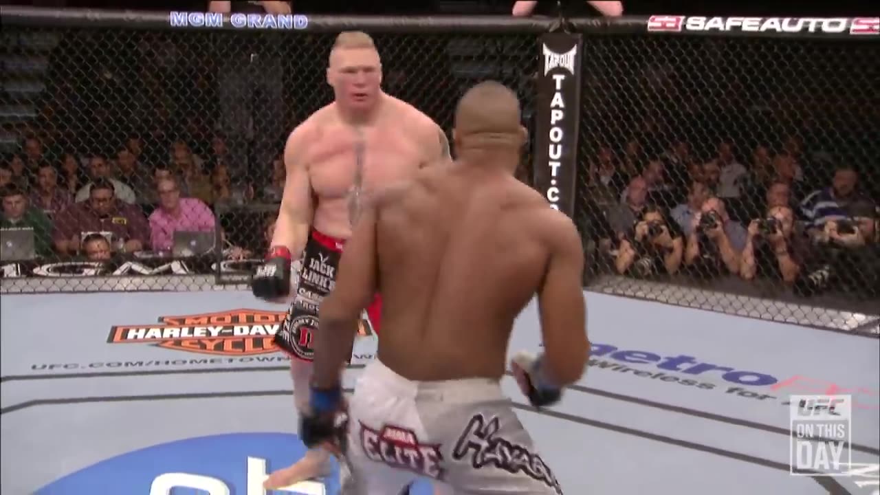 Alistair Overeem TKOS Brock Lesnar in UFC Debut