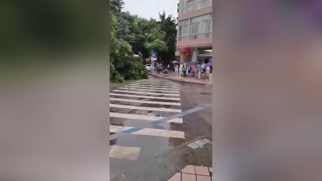 Super Typhoon hit China, caused tornadoes and devastated Guangdong