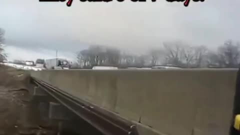a man trapped in his totaled car for 7 days and survived 😳
