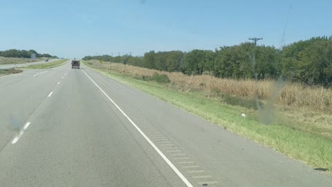 Two minutes of Truckin. US-82 in TX