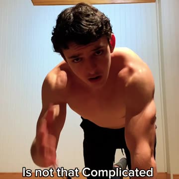 Calisthenics skills are easier than you think 🤔… Want a Part 2 ?