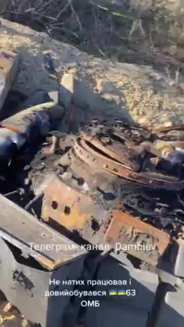 Another destroyed Ukrainian T-64BV tank in the Kherson region