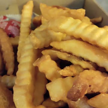 Meal, Happy's Pizza, Cherry Hill Rd, Dbn Hgts, MI, 8/30/23