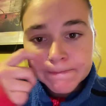 Tim Walz’s daughter says it’s a red flag if a guy follows Joe Rogan and you shouldn’t date them