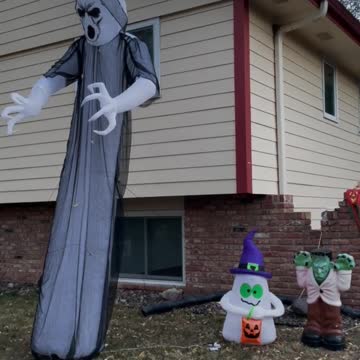 My Halloween inflatable not looking too good