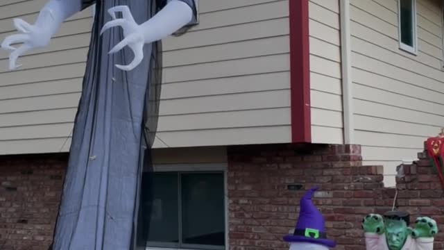 My Halloween inflatable not looking too good