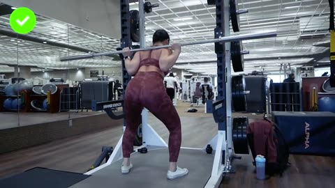 AVOID THESE EXERCISE MISTAKES (SQUATS)- FEMALE GYM WORKOUTS