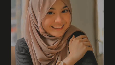 Sweet Smile By Una😻✨💯 (Payung Teduh Intro : Untuk Perempuan Yang Sedang Dalam Pelukan)