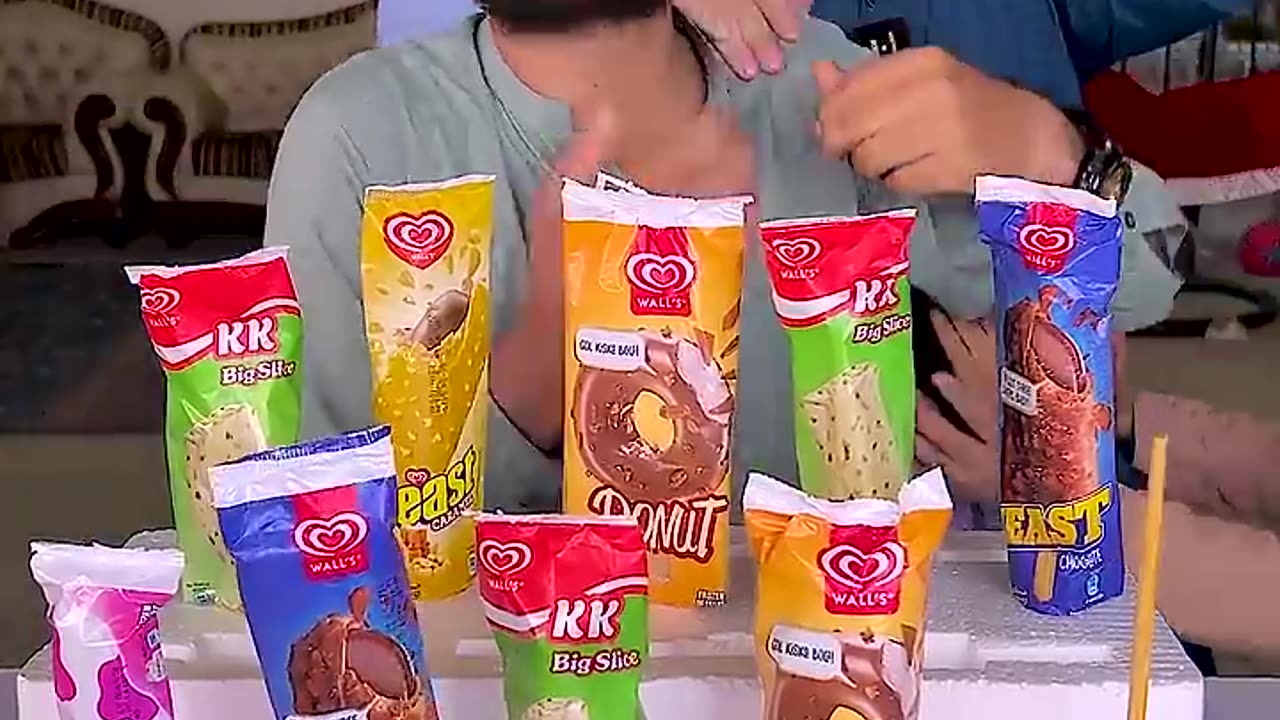 Reveal the Wrappers and get items
