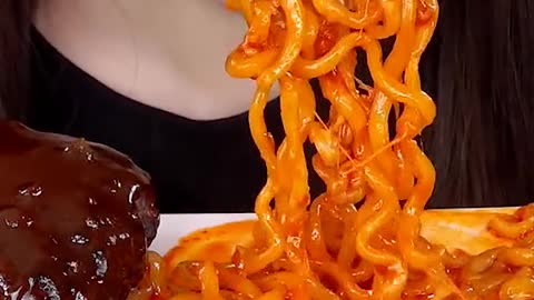 Spicy Fire Noodles, Cheese Hamburger Steak #zoeyasmr #zoeymukbang #bigbites #mukbang #asmr #food #먹방