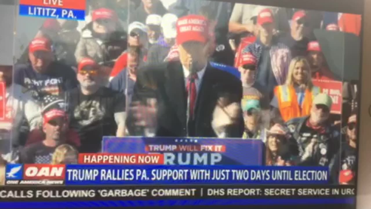 🦅 OAN rally Lititz PA Sunday 12:14 pm DJT…(car alarm 🚨 sounding)… no bullit proof glass… there,