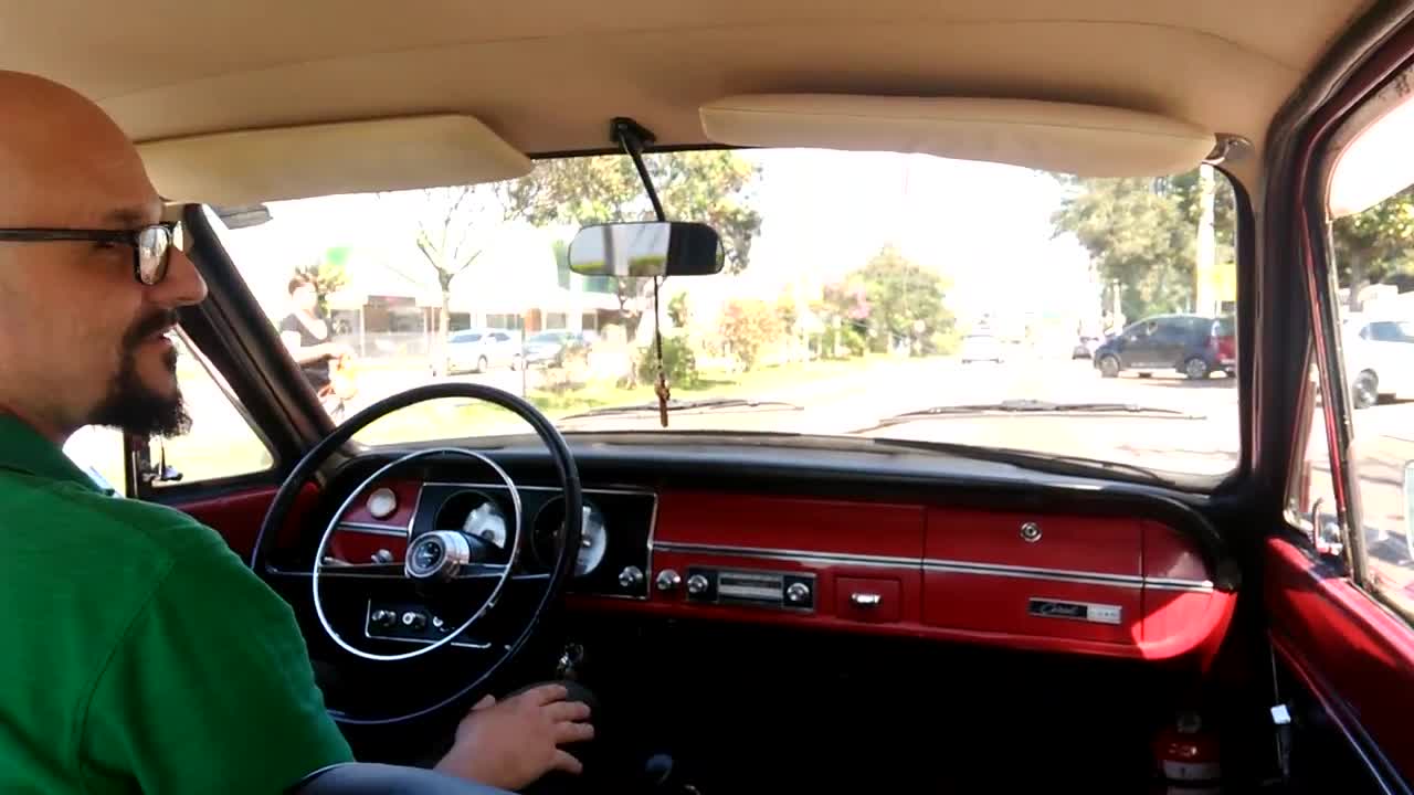 1° Vídeo - Carro antigo - Corcel 1971 - 4 portas - Brazilian car, old, original