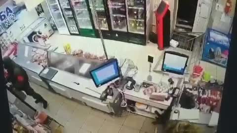 Russian soldiers looting in Ukraine shop's