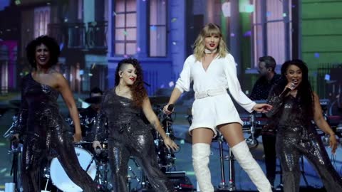 Ticketmaster faces backlash after site crashes during Taylor Swift tour sale