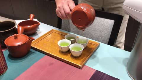 Different Types of Japanese Teapots and How to Use Them