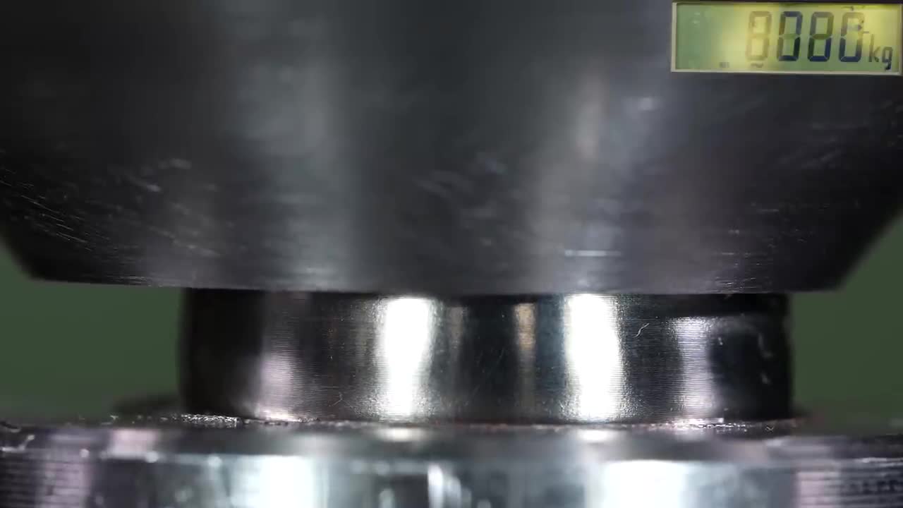 How Strong Is Tungsten Ring? Hydraulic Press Test!6