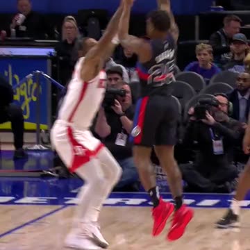 Detroit Pistons - Ausar catching lobs to start twin night