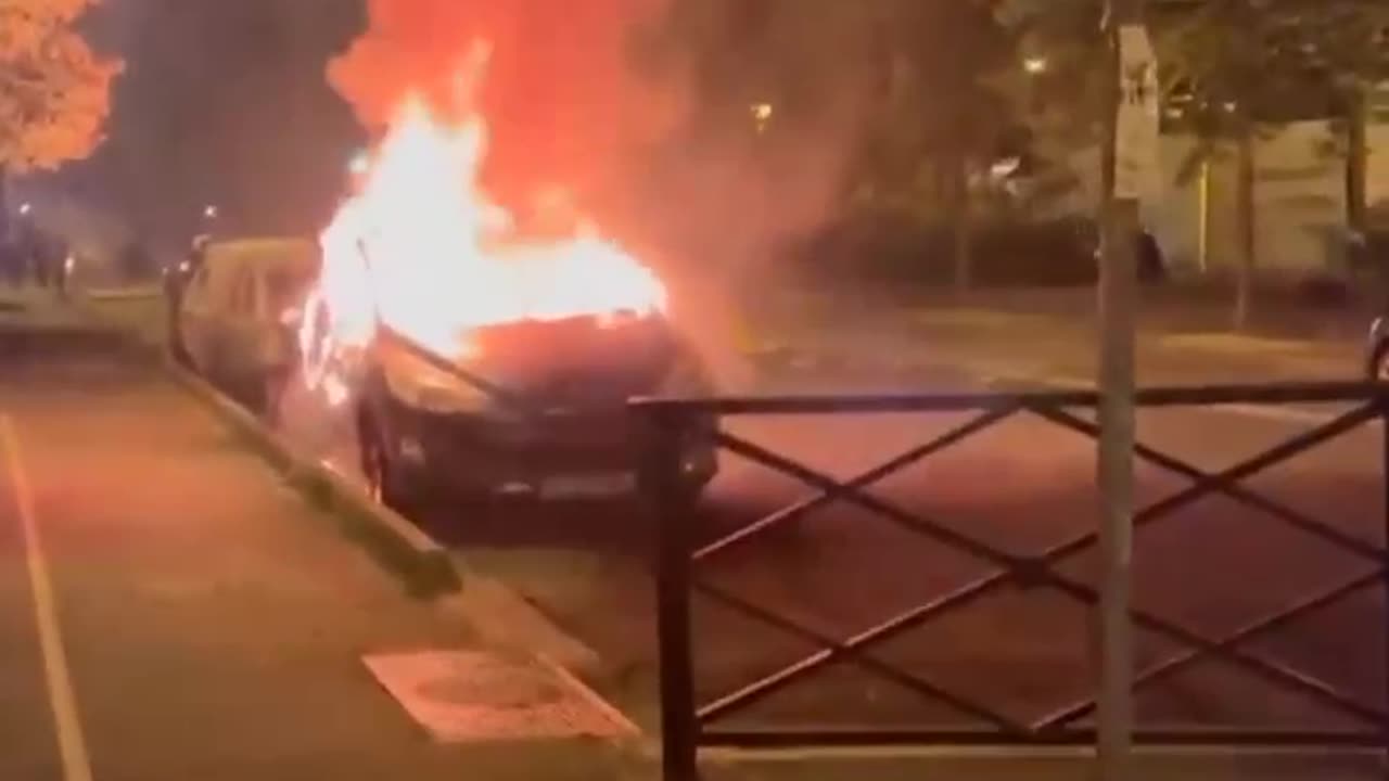 FRANCIA: PERICOLO GUERRA CIVILE