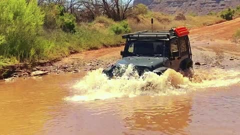 Kane Creek Crossing (IG)