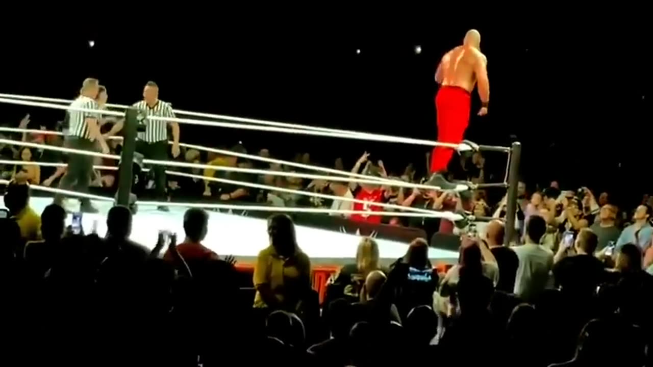 BRAUN STROWMAN DESTROYS OMOS WWE LIVE EVENT