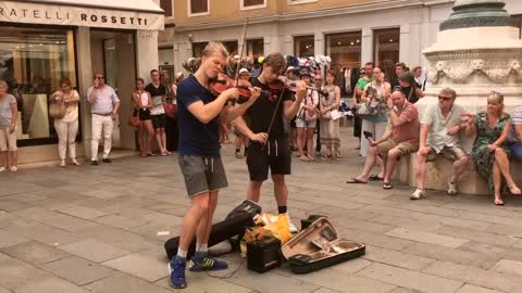 Street performers in Venice Italy