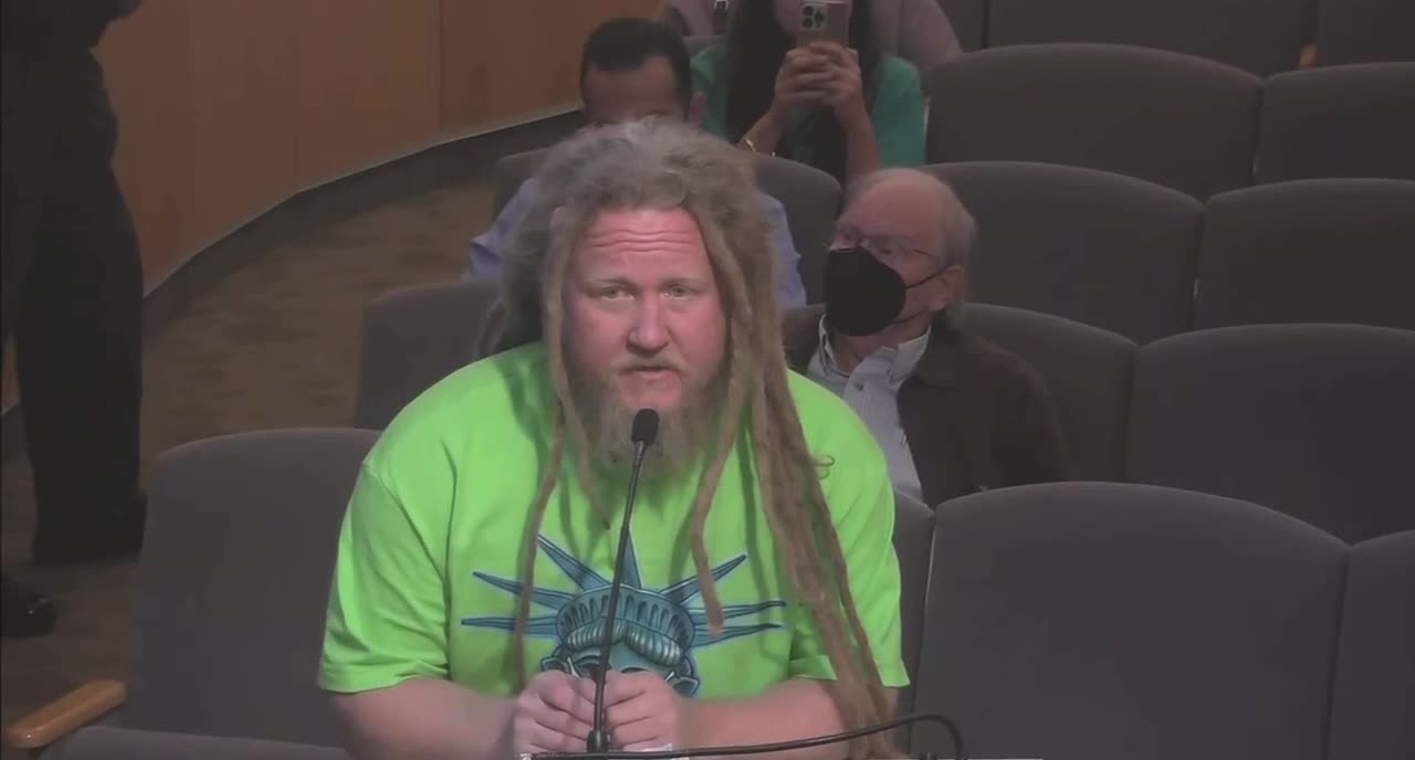 MUST WATCH** Angry Arizonan obliterates the Maricopa County Board of Supervisors