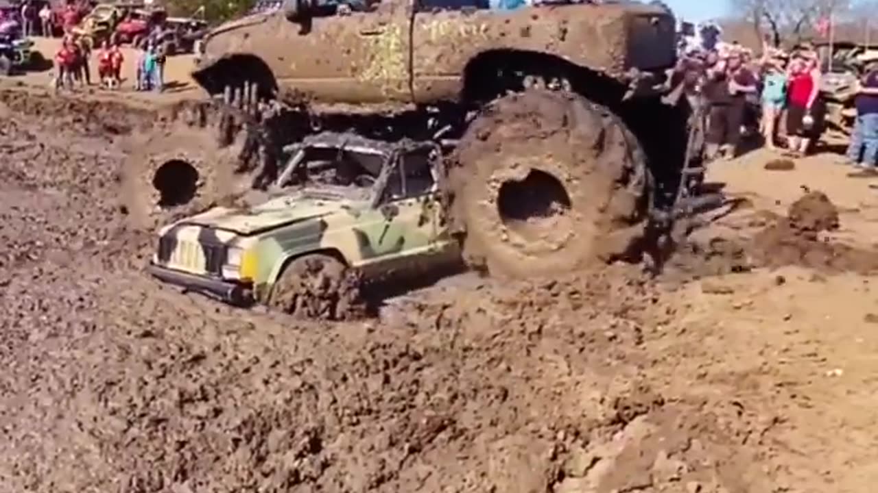 4x4 Off Road Lovers - Rain & Rock | Monster Truck Rolls Over SUV | AWD Off Road