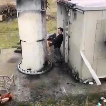 Cutting a 5g tower