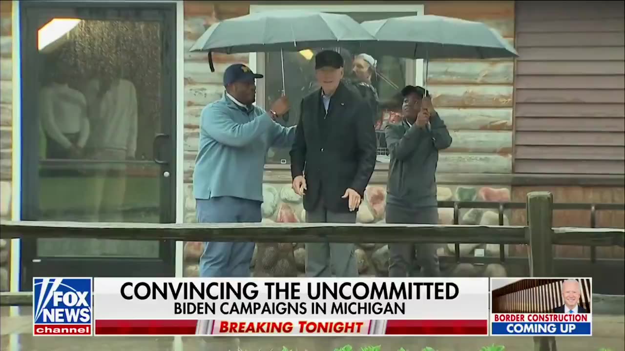 USA: President BIDEN looks lost and confused to reporter question!