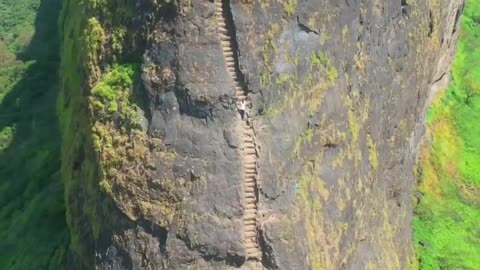 UNBELIEVABLE DRONE SHOT FROM THE TOP OF MOUNTAIN FULL OF THRILLS